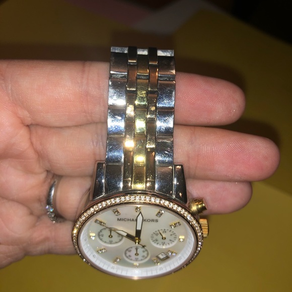 Women's Michael Kors Two Toned Watch - Picture 6 of 7